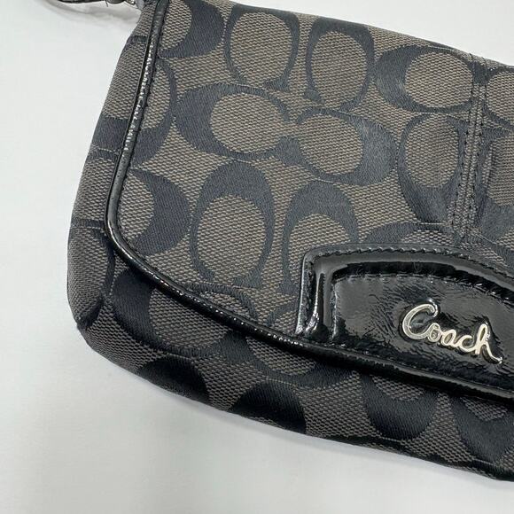 VTG Coach Signature C Blk Jacquard Small Flap Bag w Patent Trim Y2K Script Logo - Picture 11 of 13